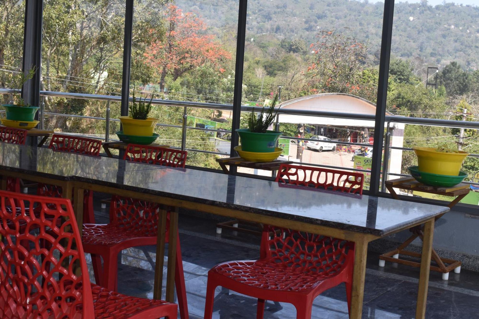 Yelagiri Goldhill Resort Luaran gambar