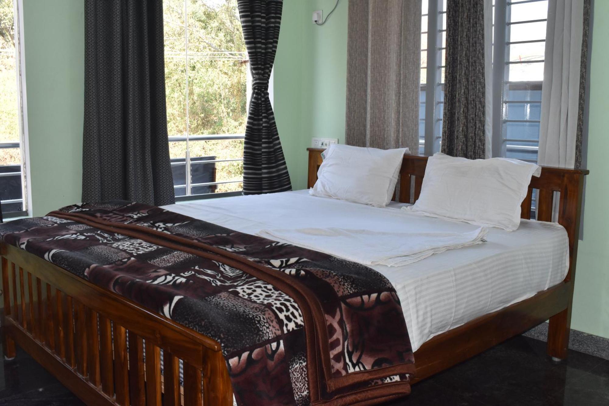 Yelagiri Goldhill Resort Luaran gambar